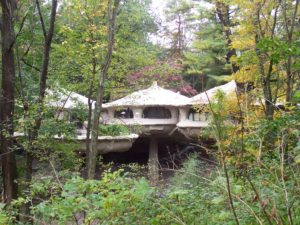 Mushroom House - Unusual Homes Collom Construction